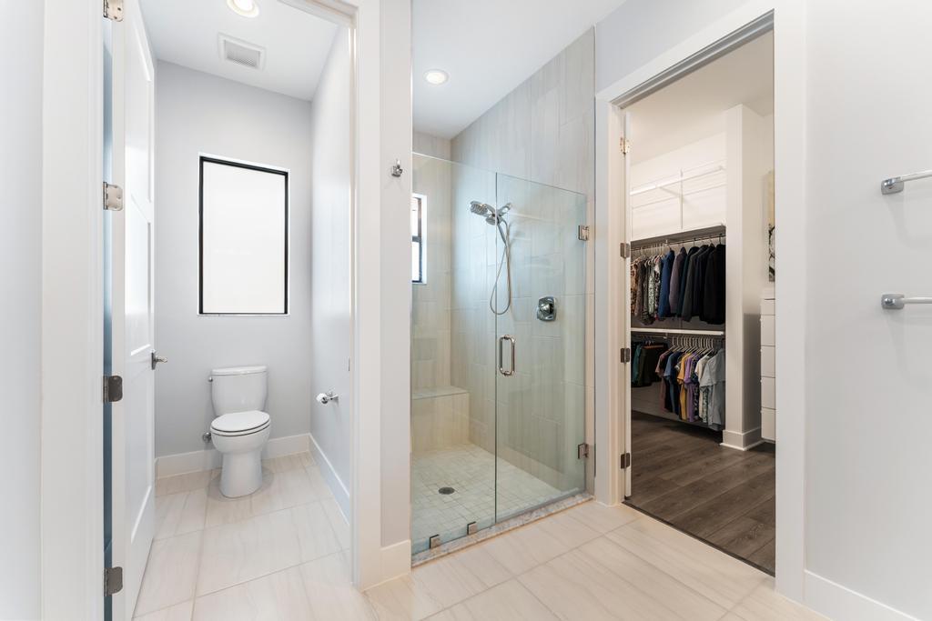 ALTON NEIGHBORHOOD - Residential