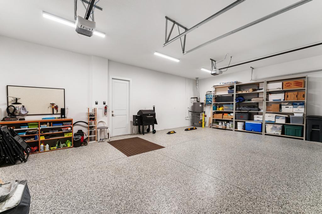 ALTON NEIGHBORHOOD - Residential