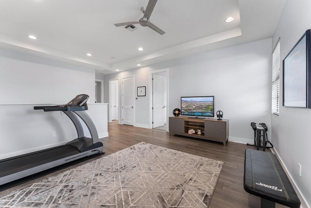 ALTON NEIGHBORHOOD - Residential