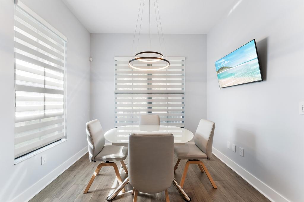 ALTON NEIGHBORHOOD - Residential