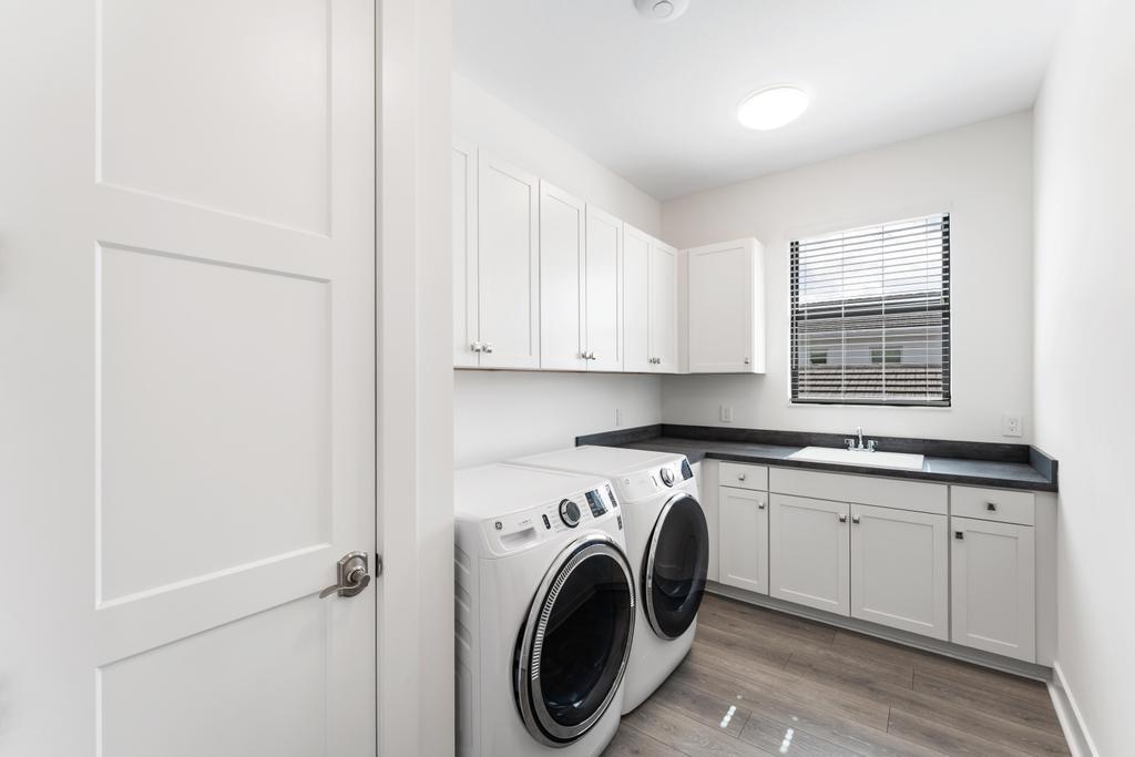 ALTON NEIGHBORHOOD - Residential