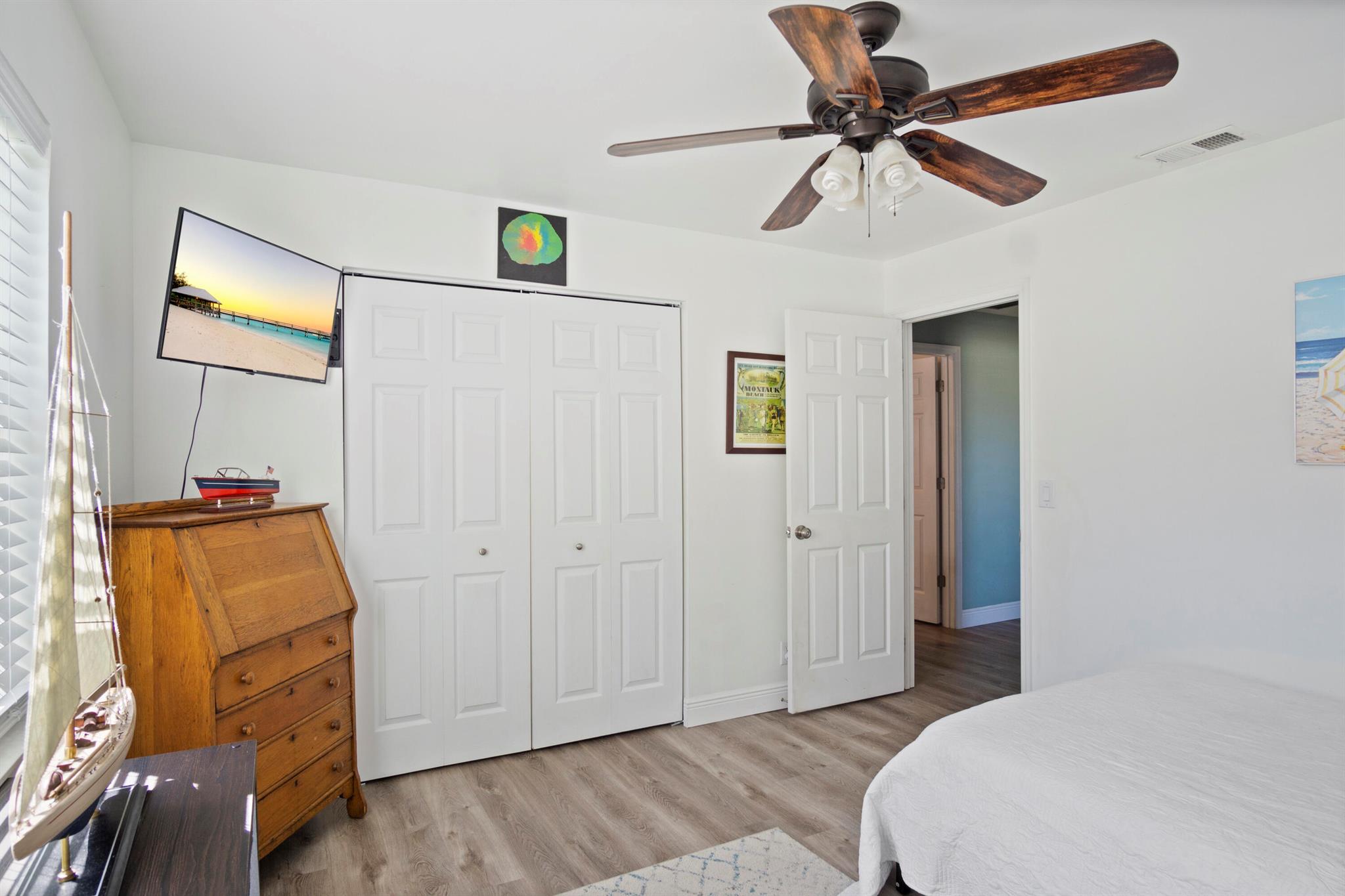 EASTRIDGE ESTATES - Residential Lease