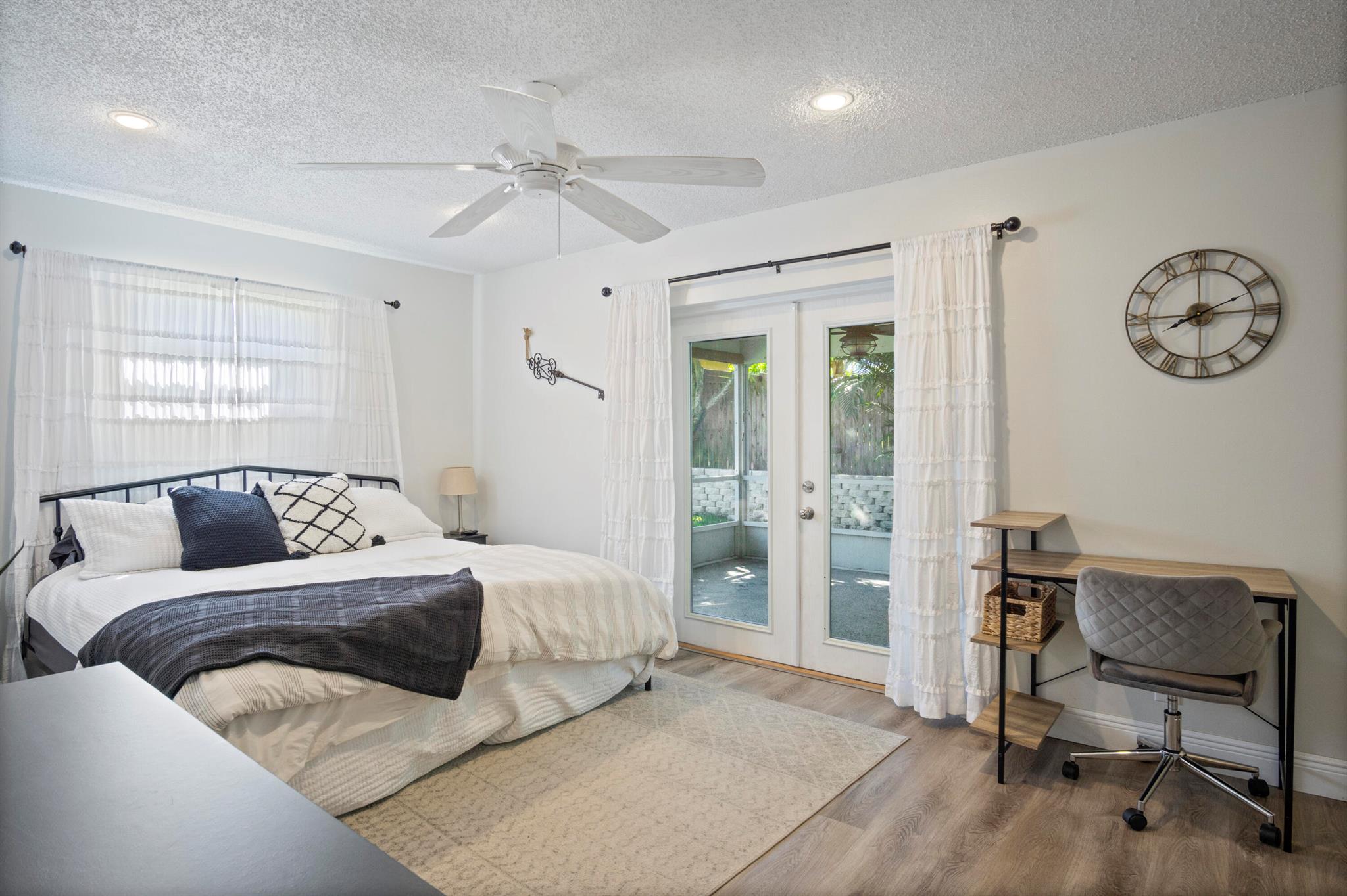 EASTRIDGE ESTATES - Residential Lease