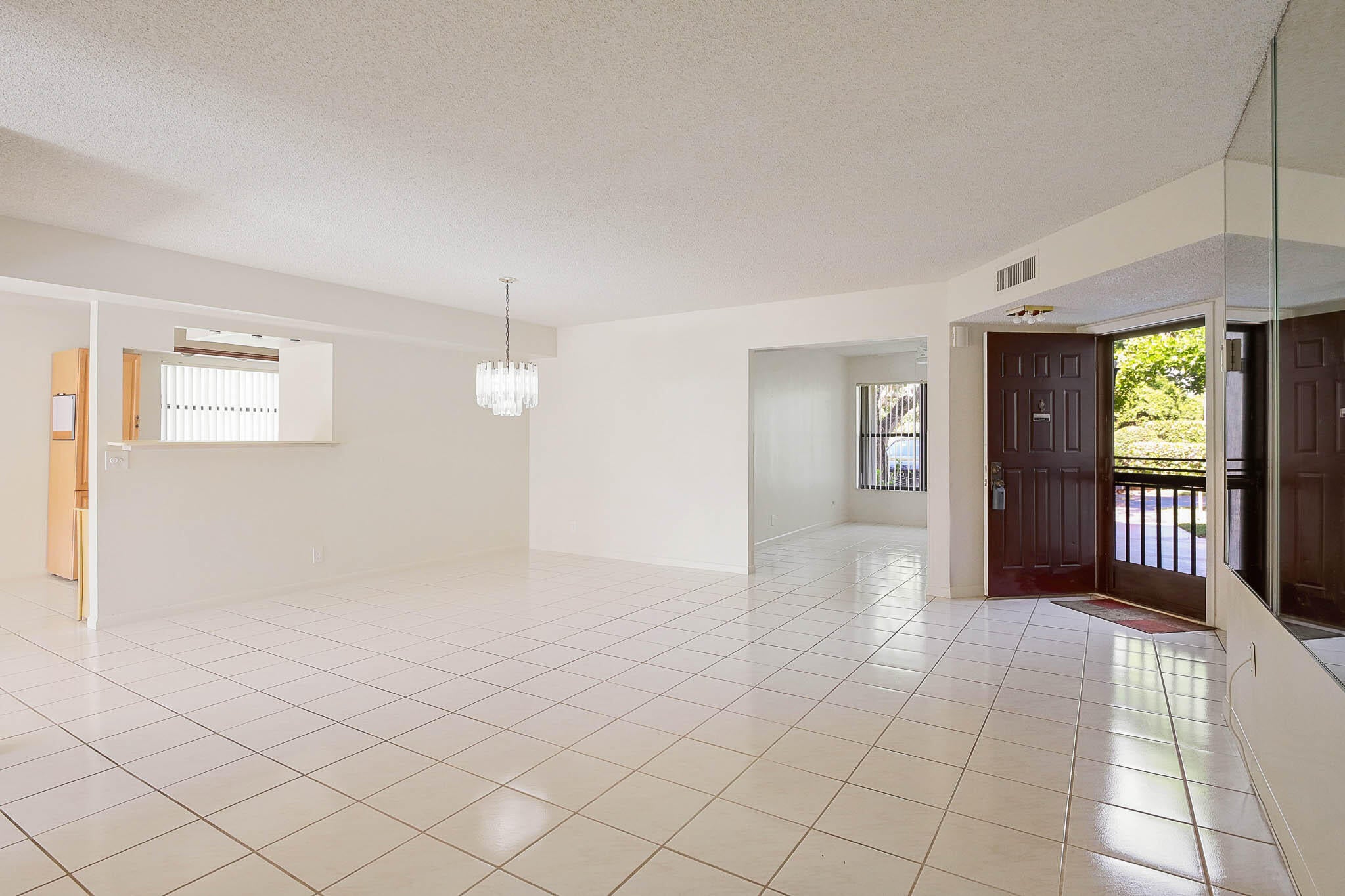 3367 Perimeter Drive