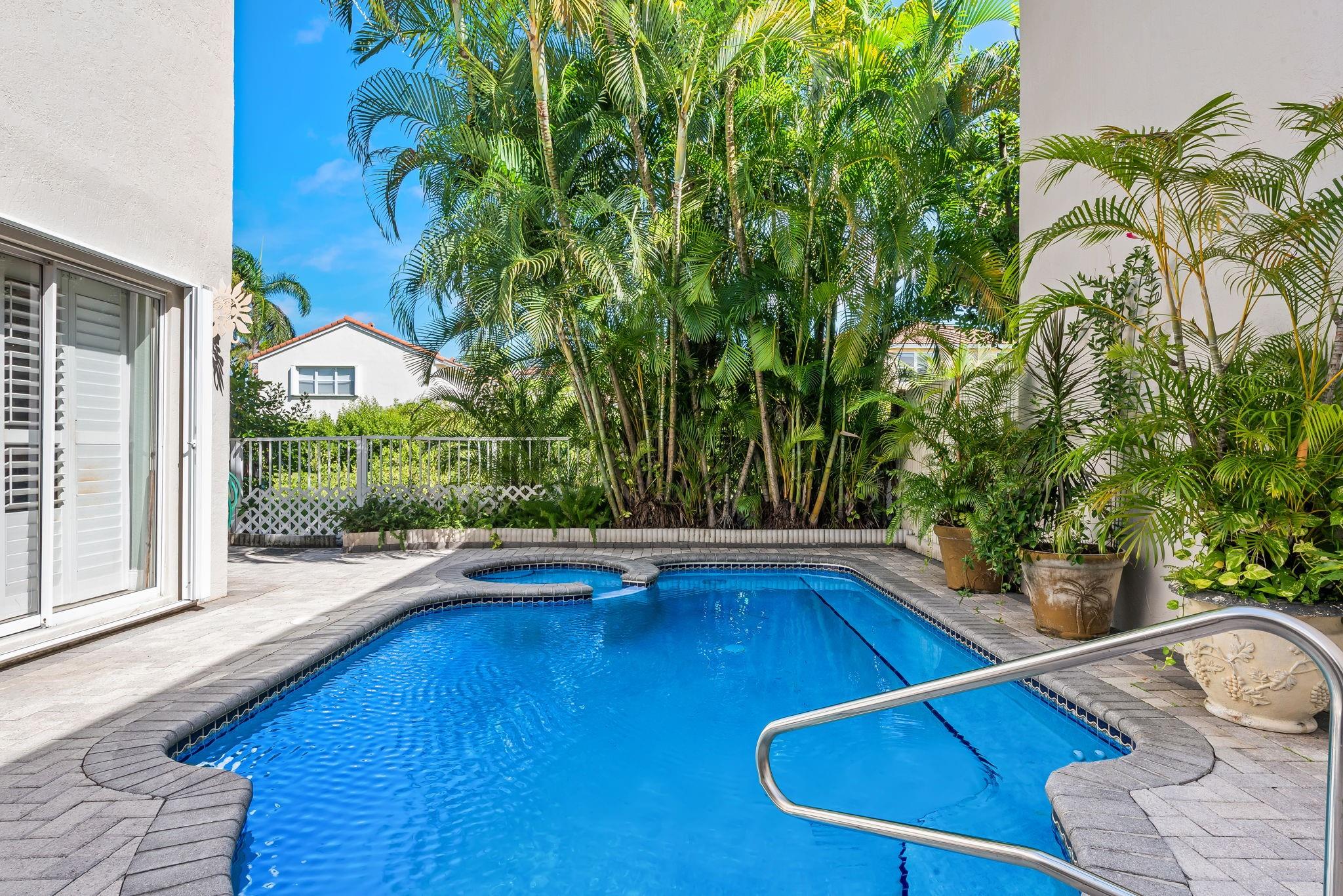 WEST LAKE VILLAGE - Residential