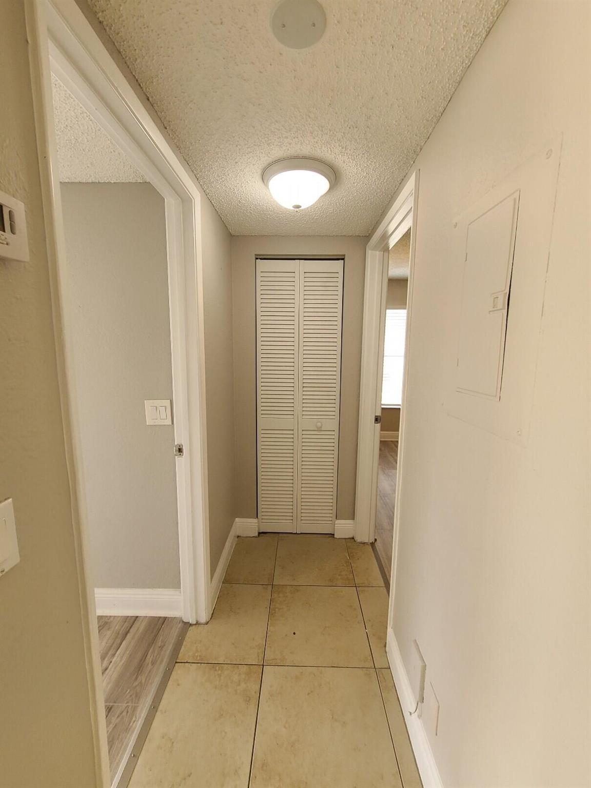 PALM BEACH PLACE CONDO - Residential Lease