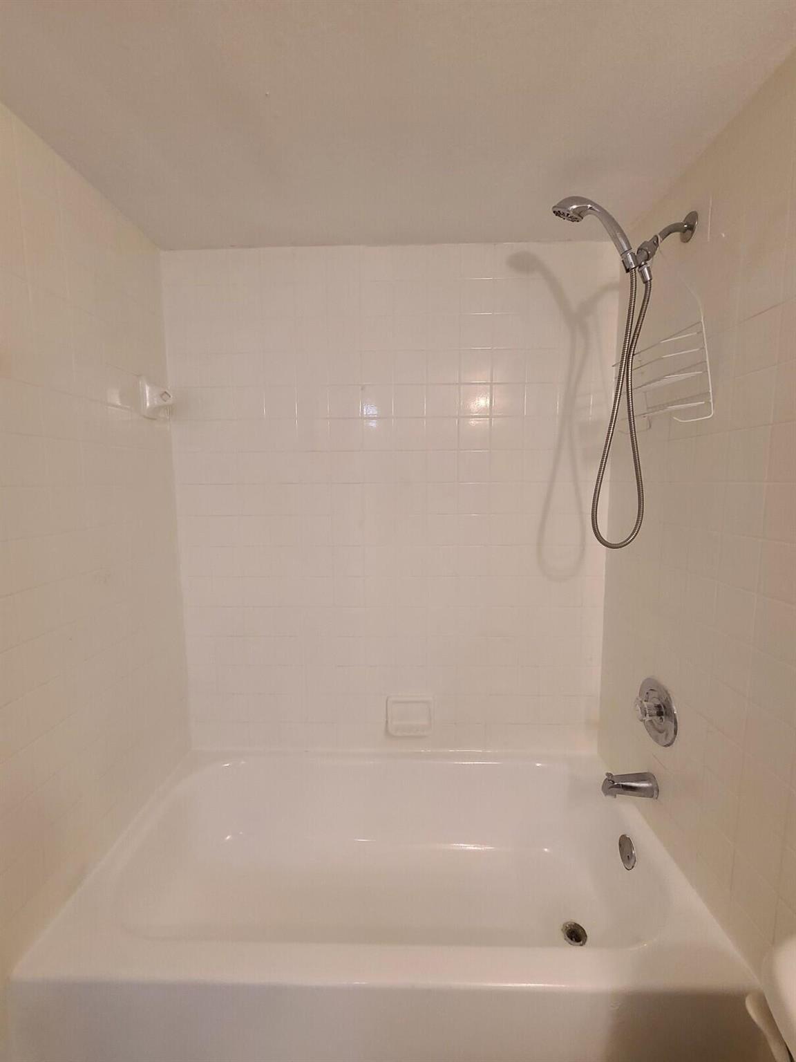 PALM BEACH PLACE CONDO - Residential Lease