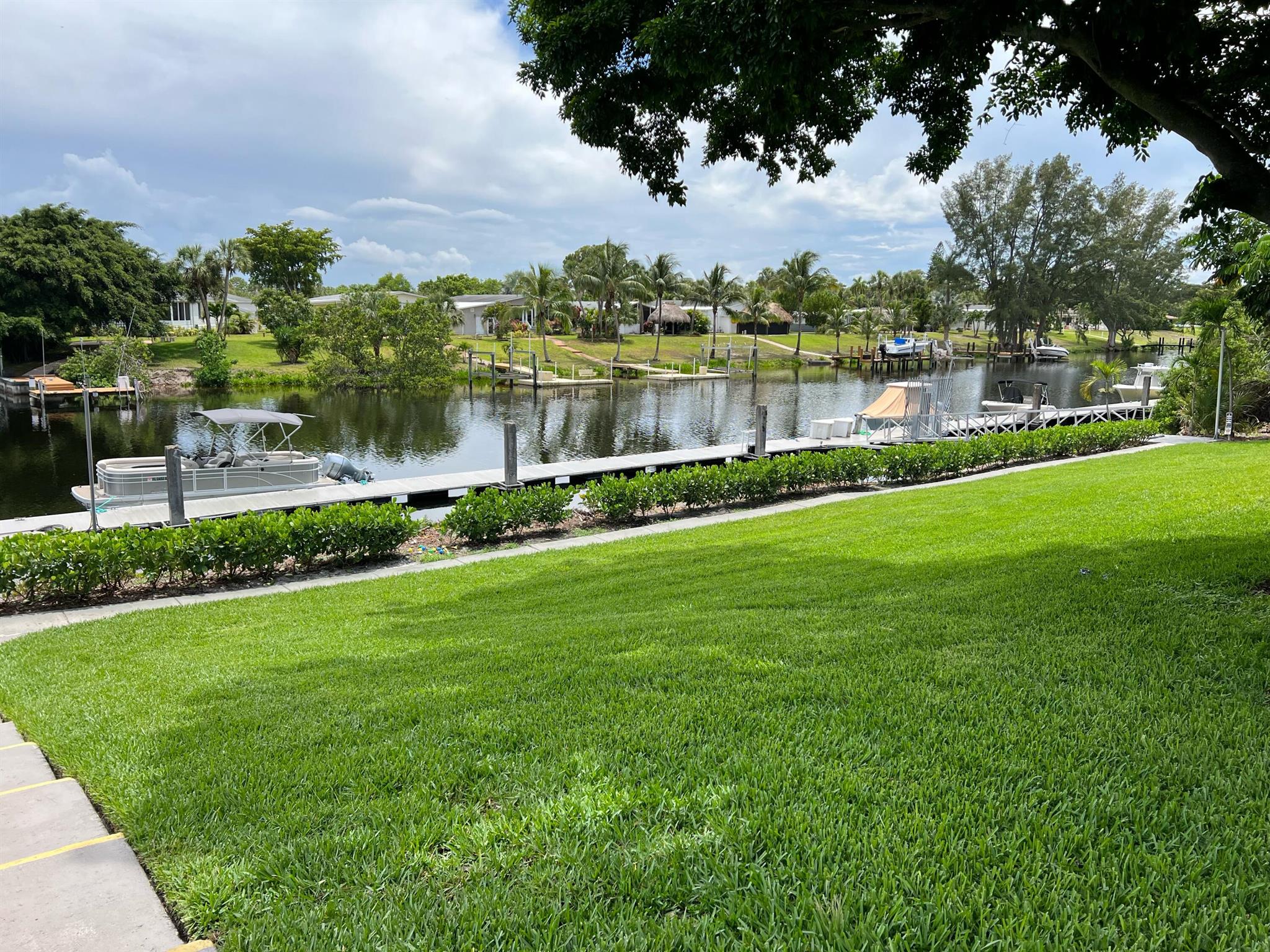 HEATHERWOOD CONDO - Residential