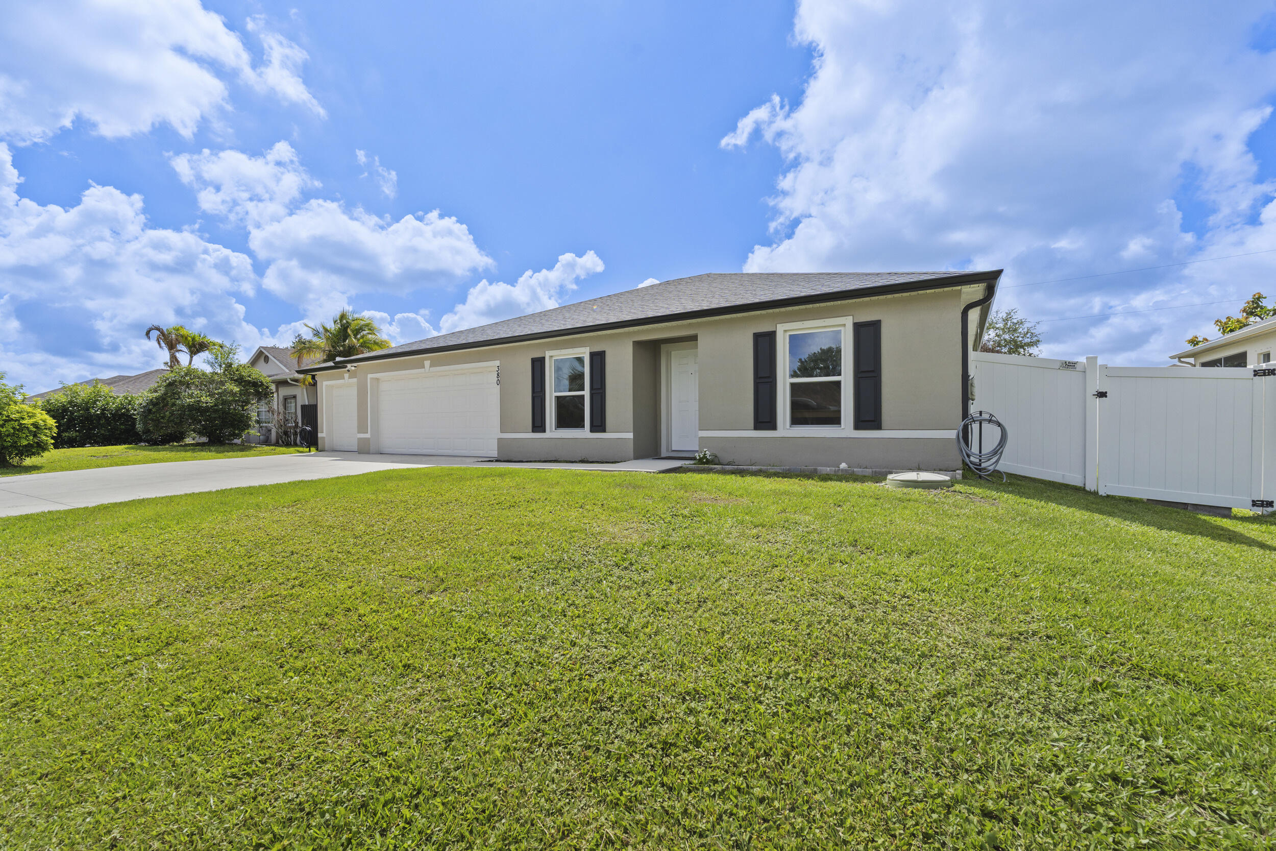 PORT ST LUCIE SECTION 13 - Residential