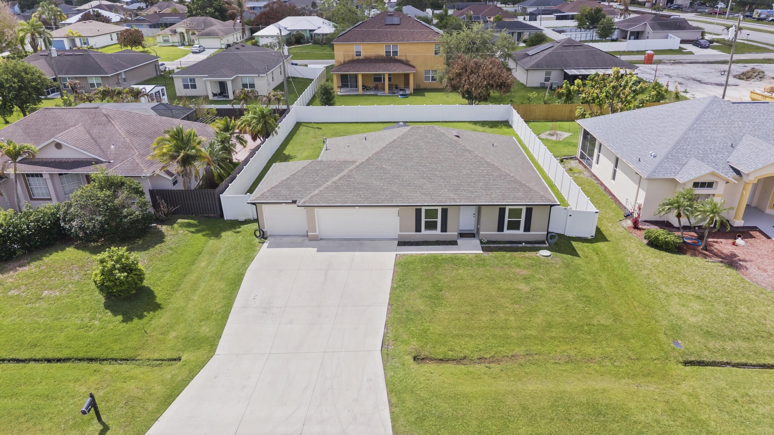 PORT ST LUCIE SECTION 13 - Residential