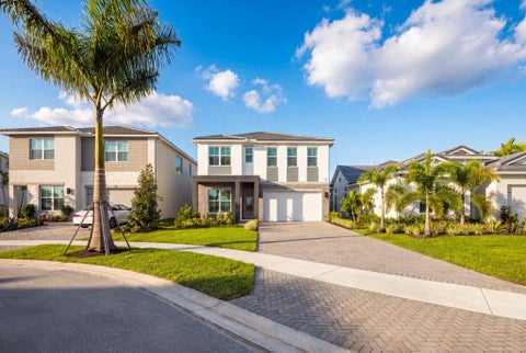 Tiny photo for 138 Parkside Way, Royal Palm Beach, FL 33414 (MLS # B26090329)