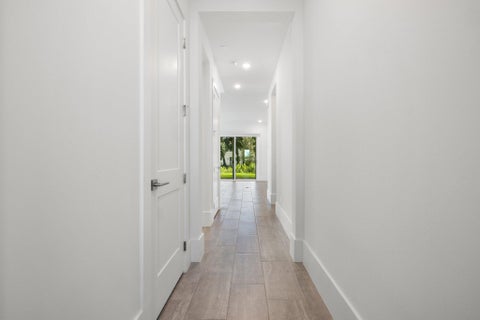 Tiny photo for 138 Parkside Way, Royal Palm Beach, FL 33414 (MLS # B26090329)