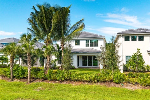 Tiny photo for 138 Parkside Way, Royal Palm Beach, FL 33414 (MLS # B26090329)