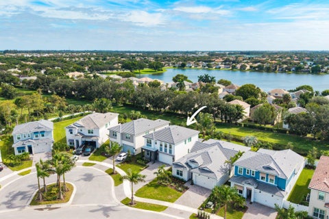 Tiny photo for 138 Parkside Way, Royal Palm Beach, FL 33414 (MLS # B26090329)
