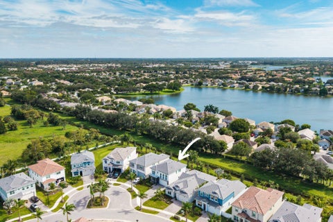 Tiny photo for 138 Parkside Way, Royal Palm Beach, FL 33414 (MLS # B26090329)