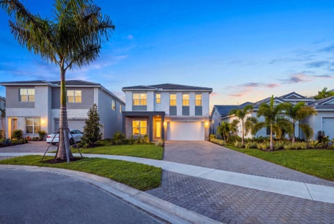 Tiny photo for 138 Parkside Way, Royal Palm Beach, FL 33414 (MLS # B26090329)