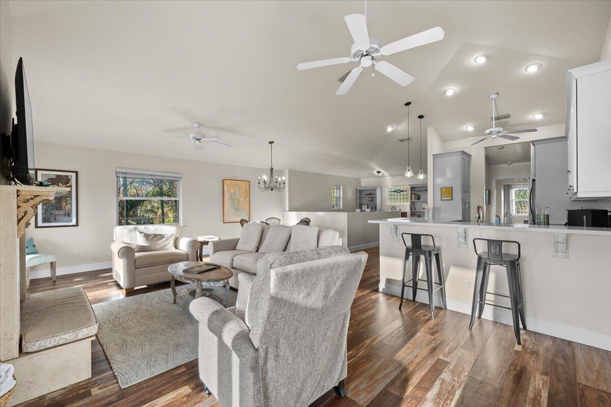 RUSTIC HILLS - Residential