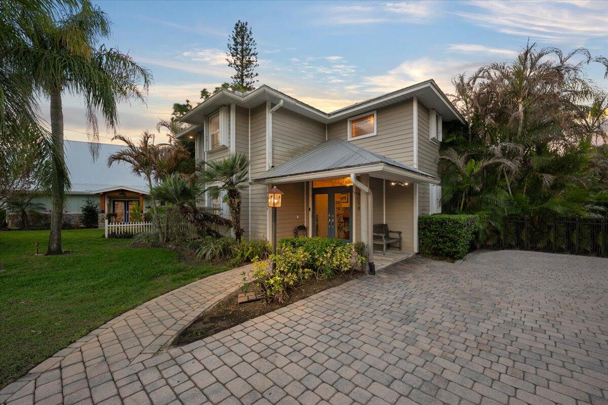 RUSTIC HILLS - Residential