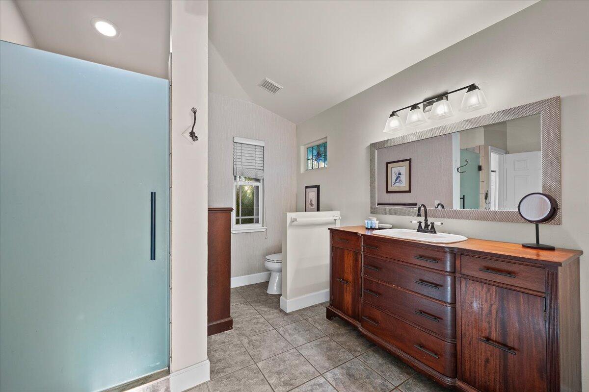 RUSTIC HILLS - Residential