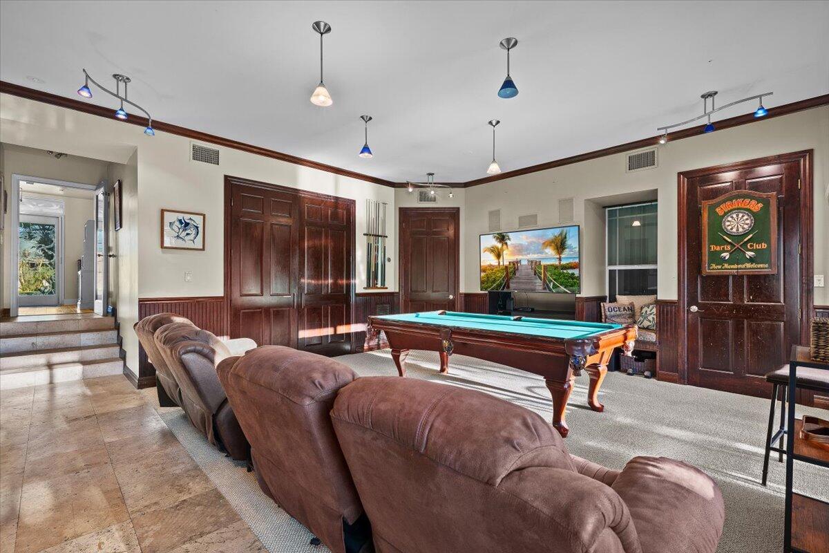 RUSTIC HILLS - Residential