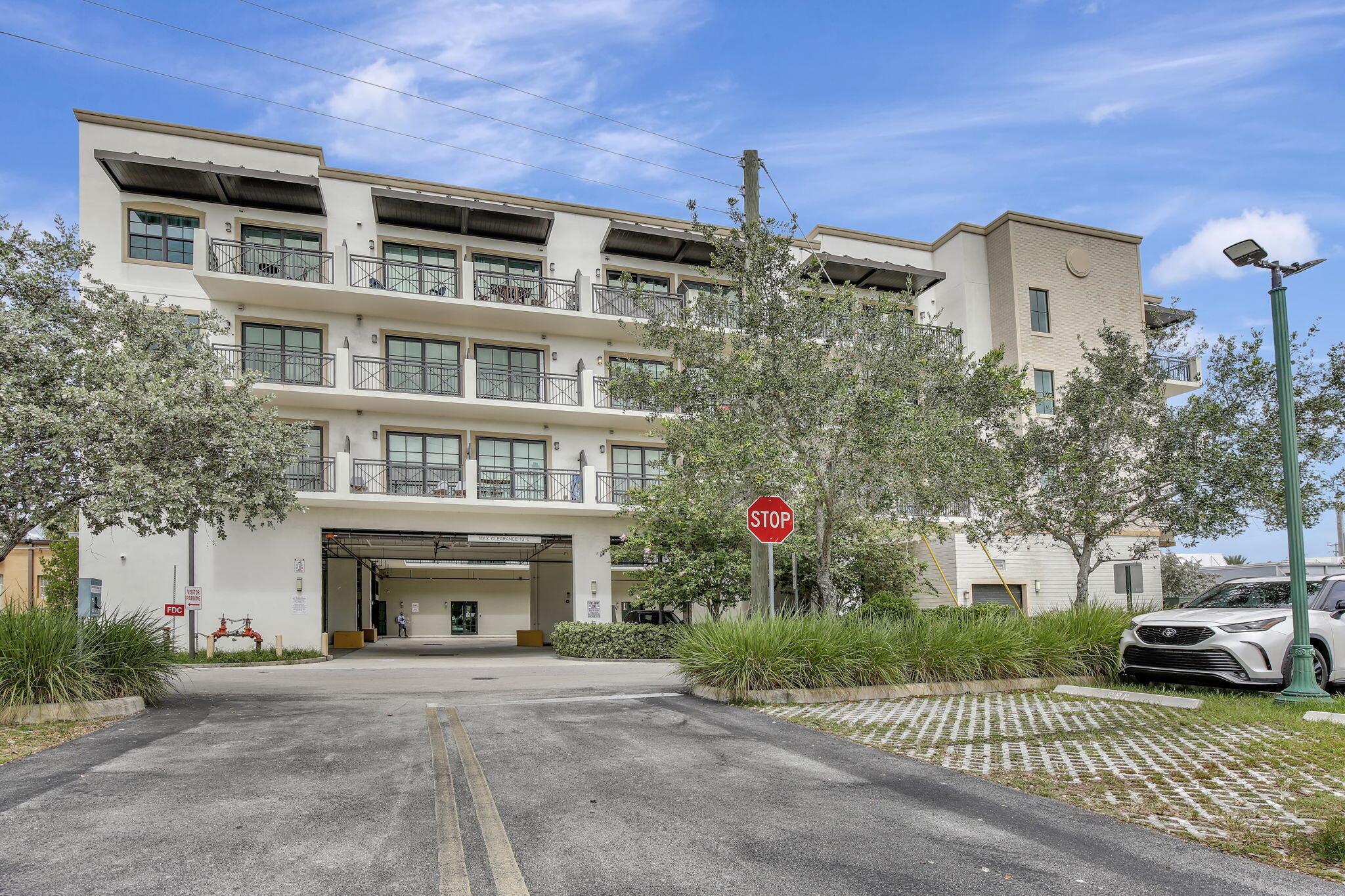 MAIN STREET LOFTS - Residential