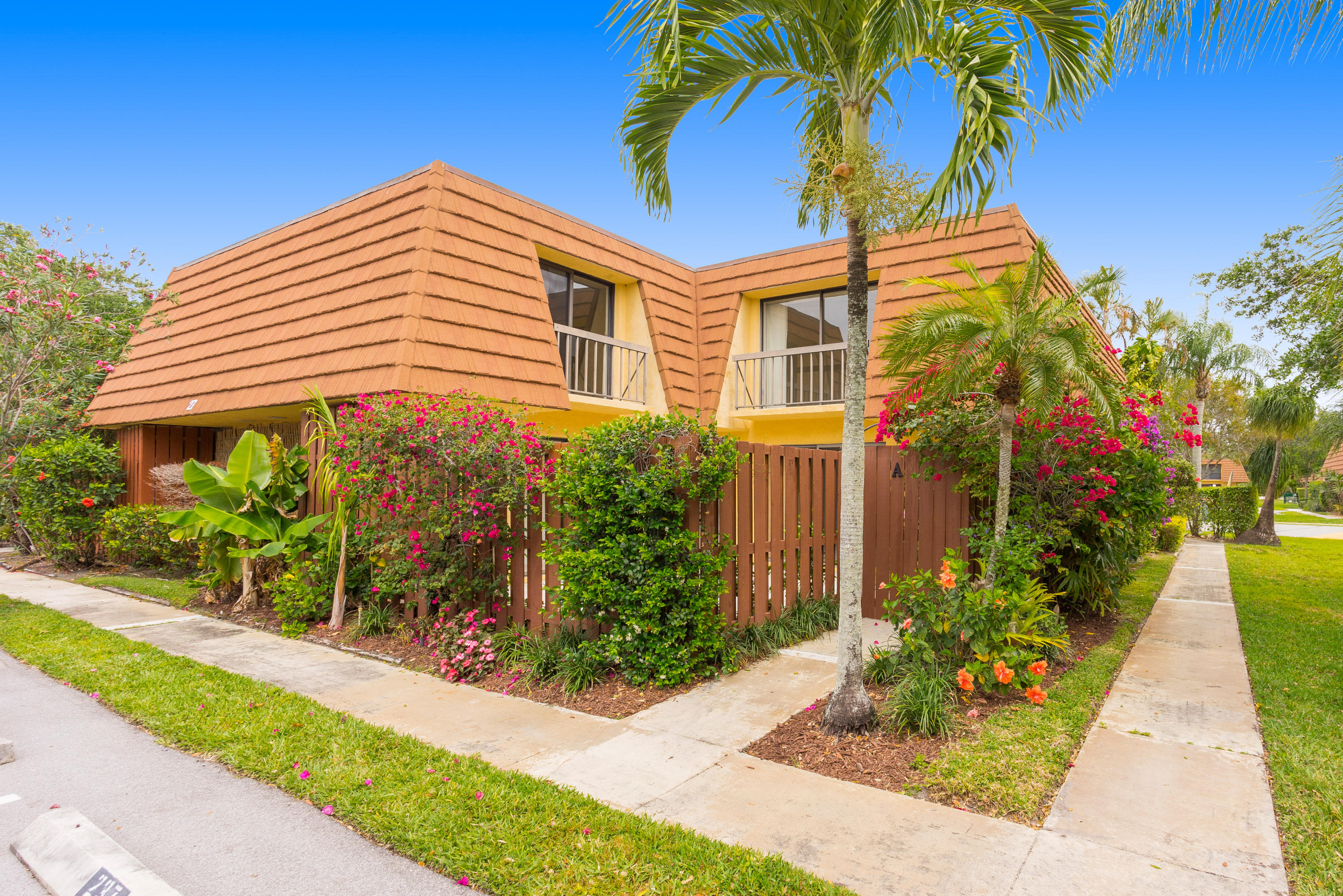 Jupiter Plantation - Residential