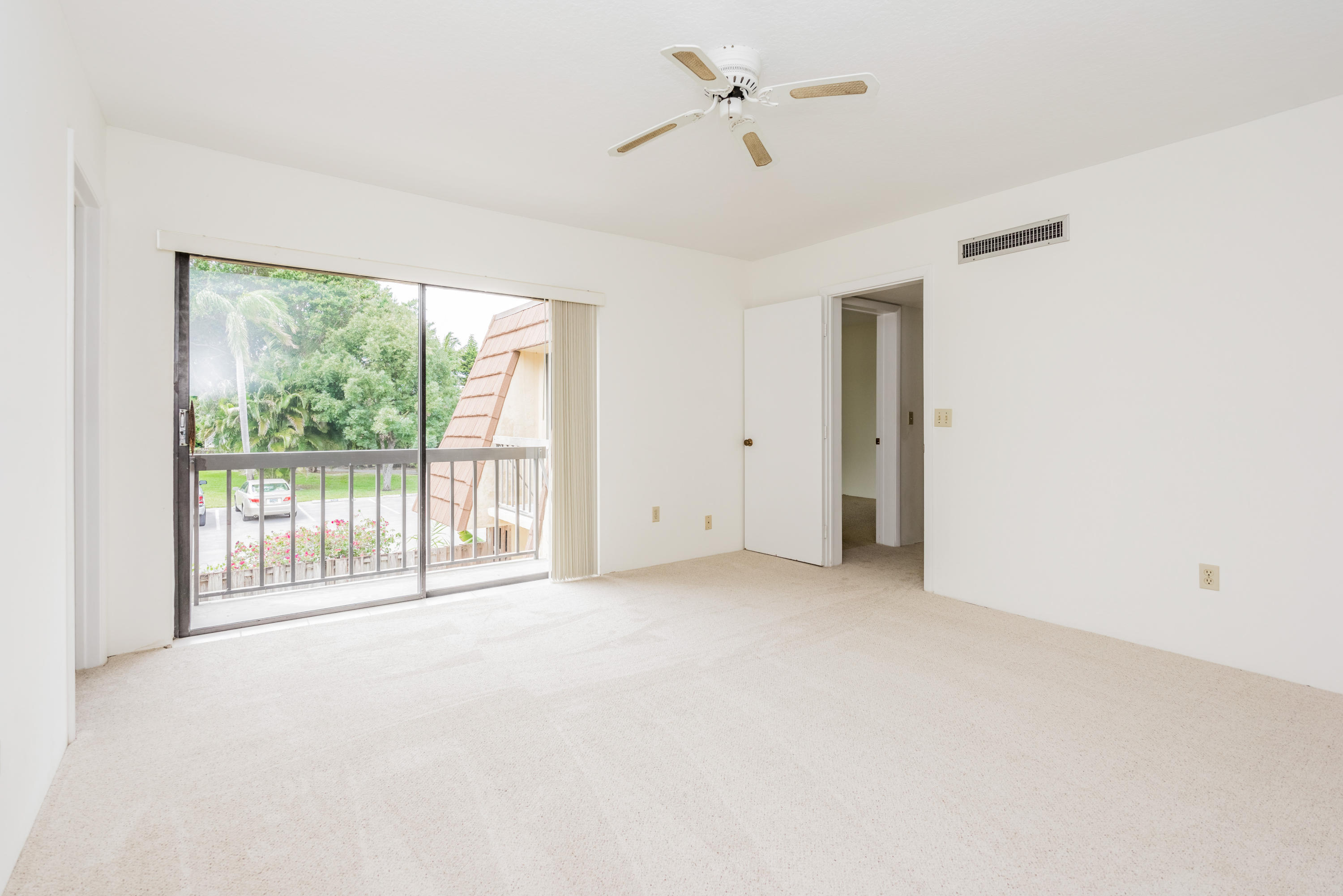 Jupiter Plantation - Residential