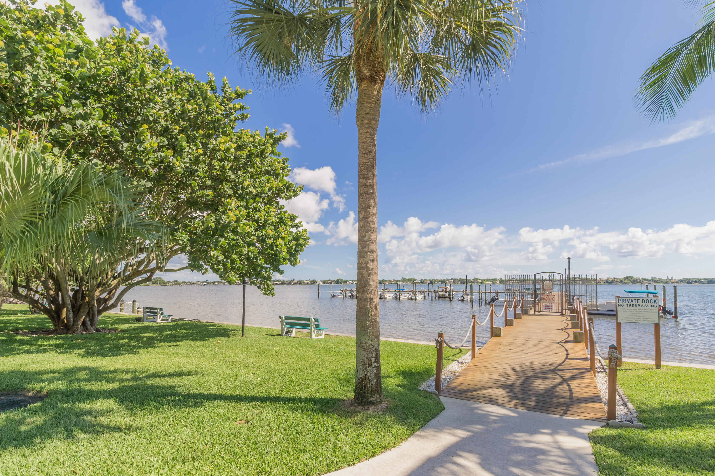 Jupiter Plantation - Residential