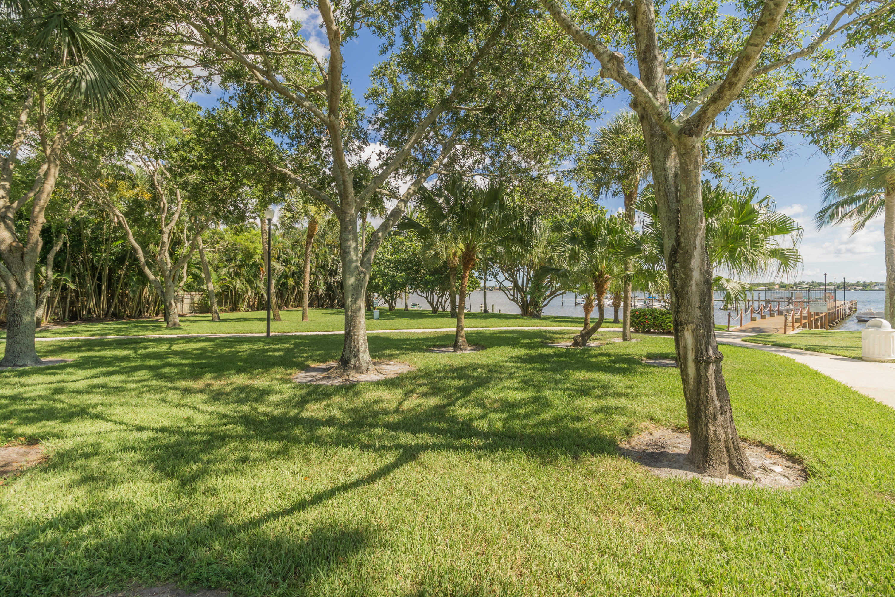 Jupiter Plantation - Residential