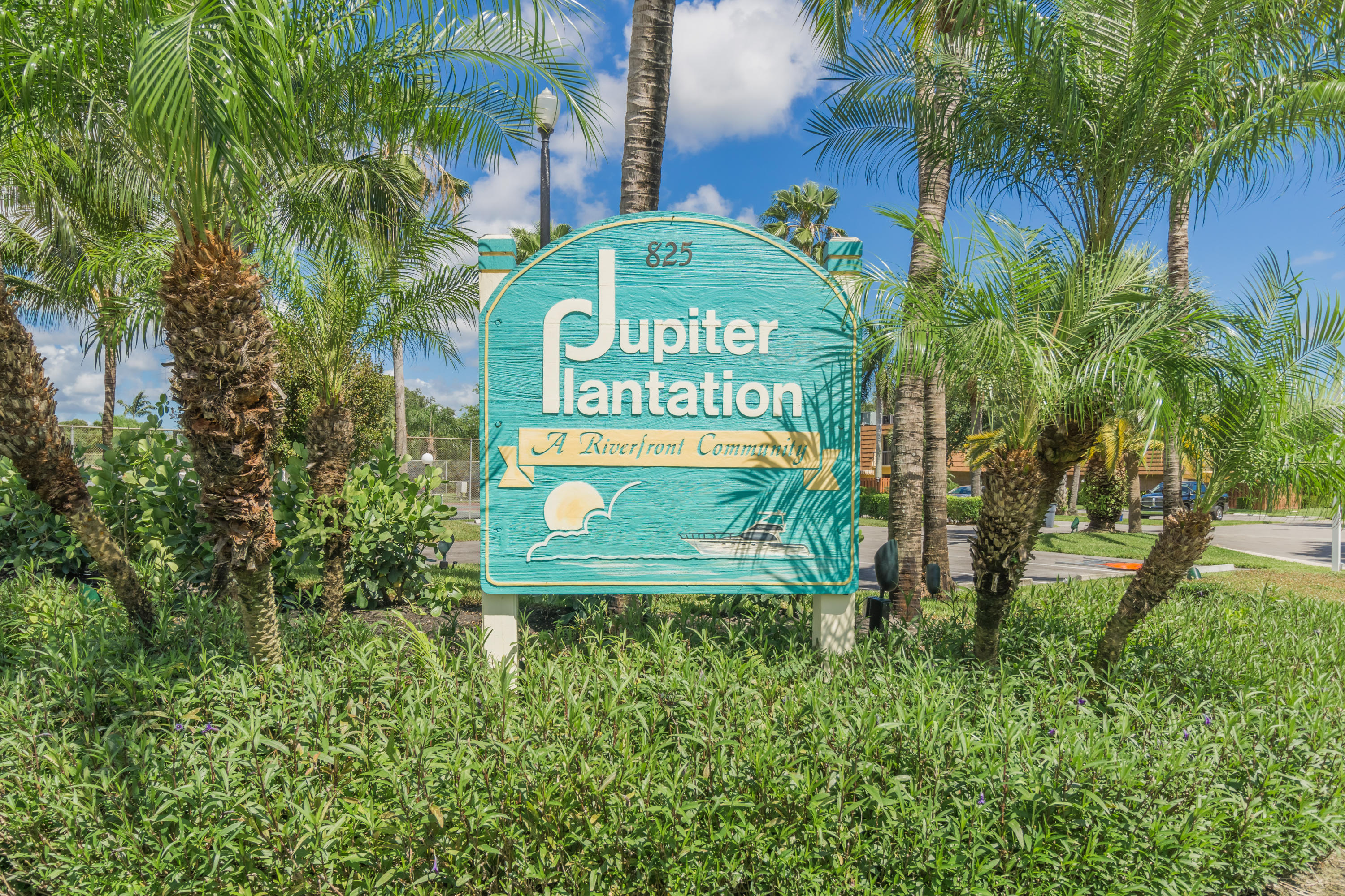 Jupiter Plantation - Residential