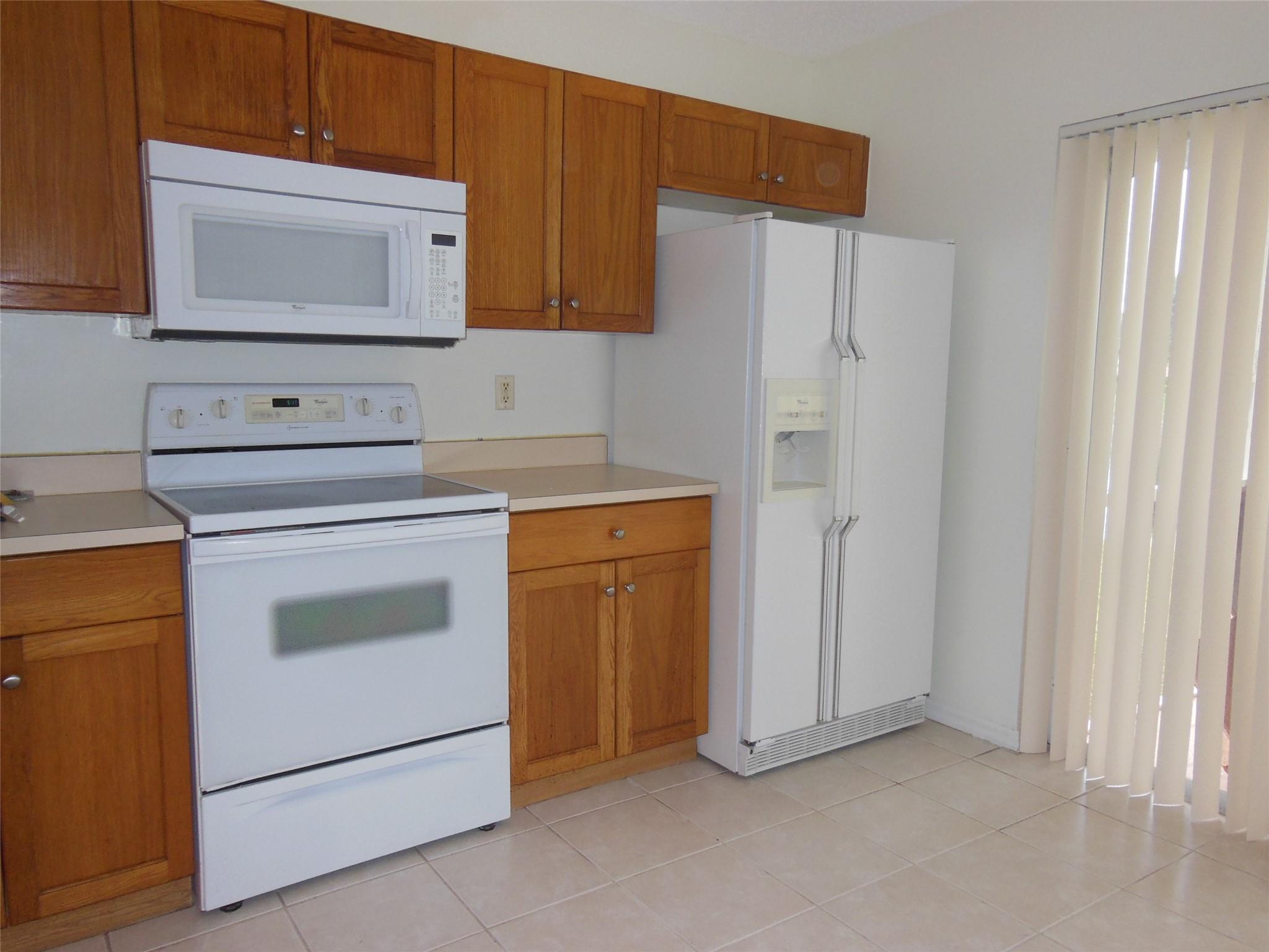 20811 NW 3 CT 20811