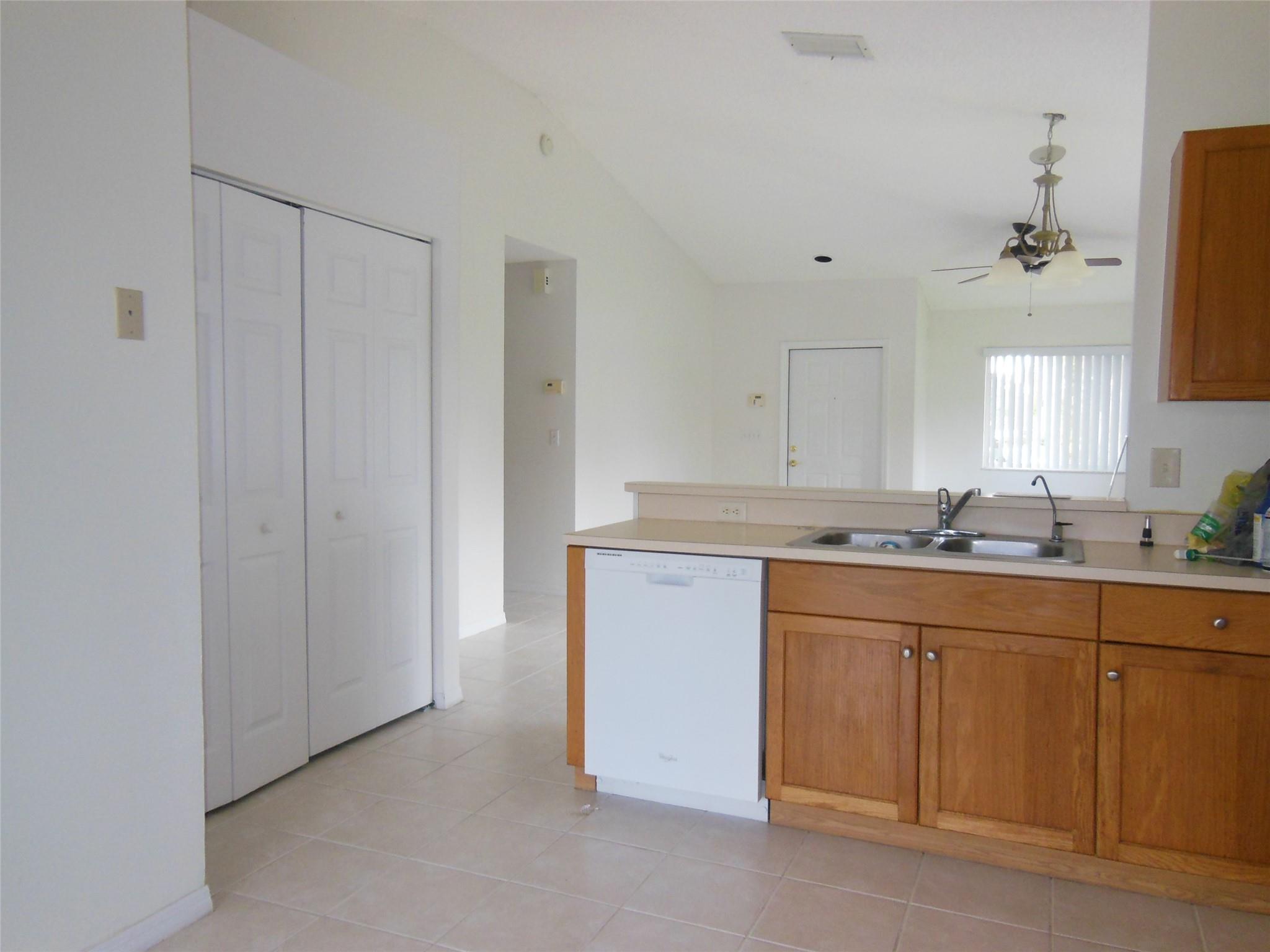 20811 NW 3 CT 20811