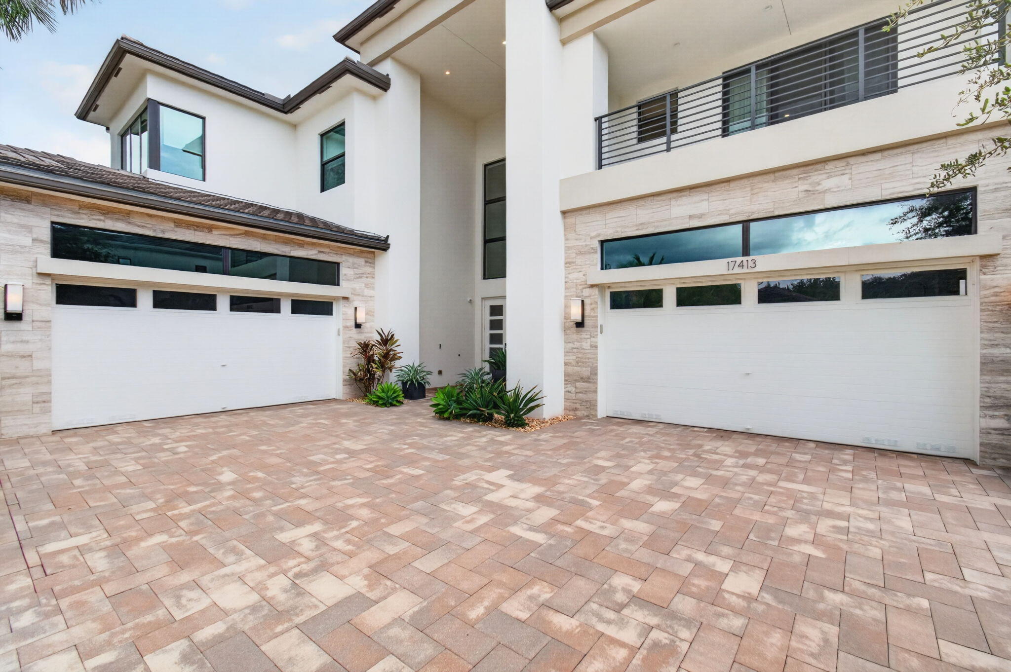 17413 Rosella Road