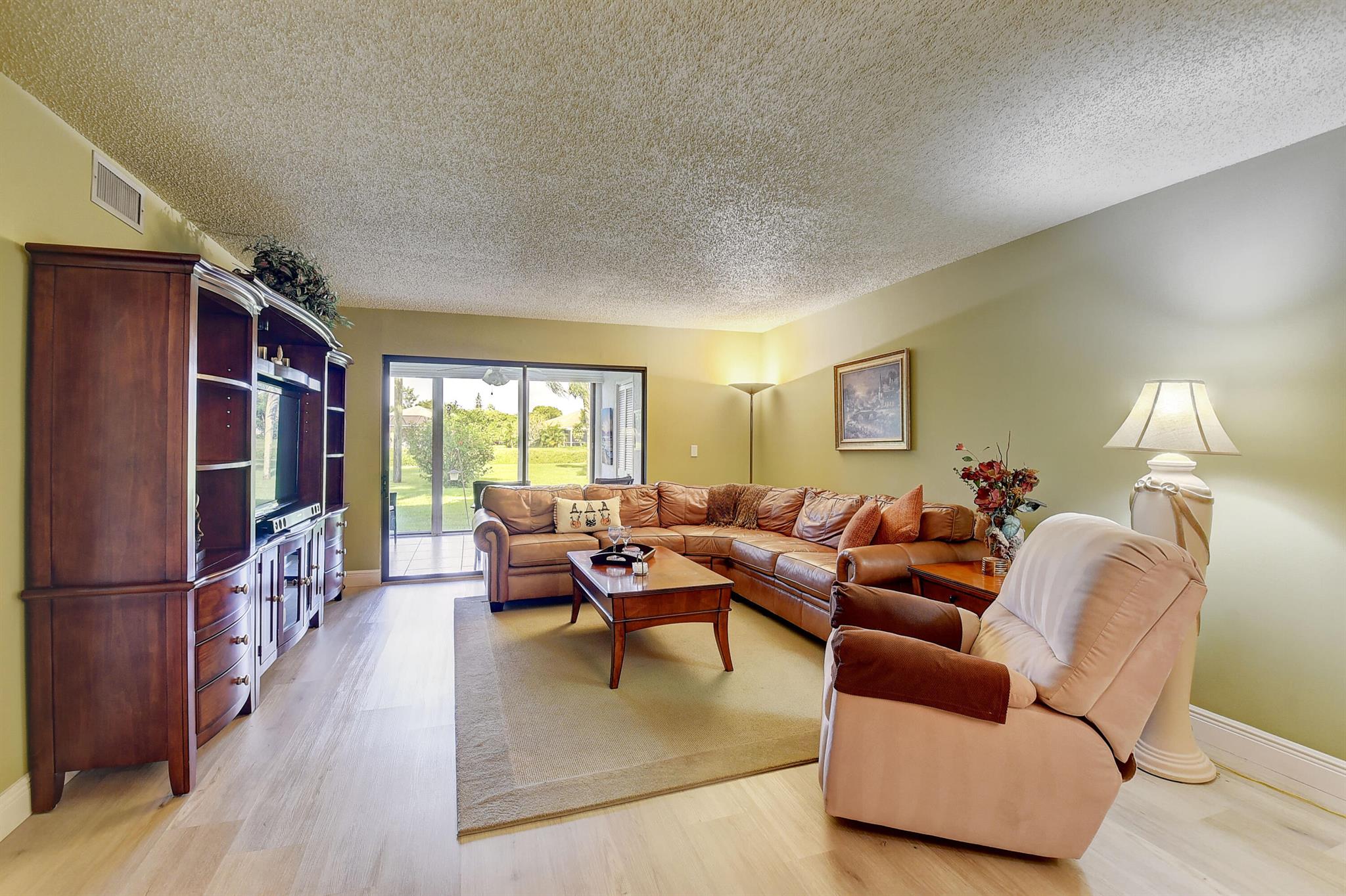 LAKESIDE CONDO 2 OF BANYAN SPRINGS - Residential