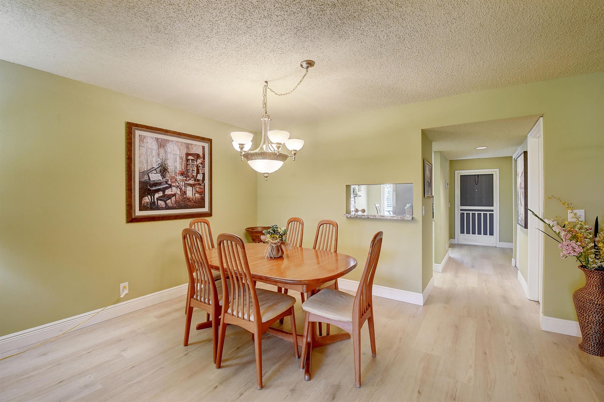 LAKESIDE CONDO 2 OF BANYAN SPRINGS - Residential