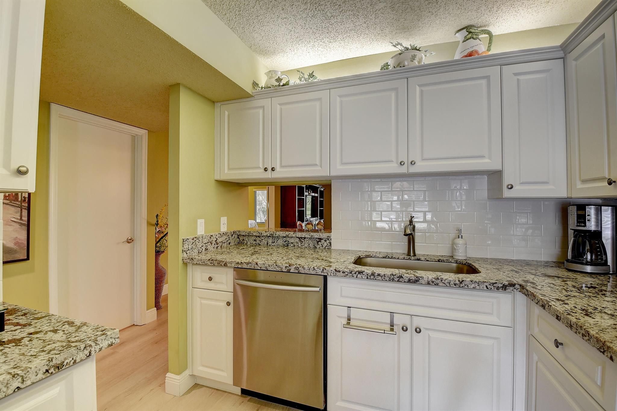 LAKESIDE CONDO 2 OF BANYAN SPRINGS - Residential