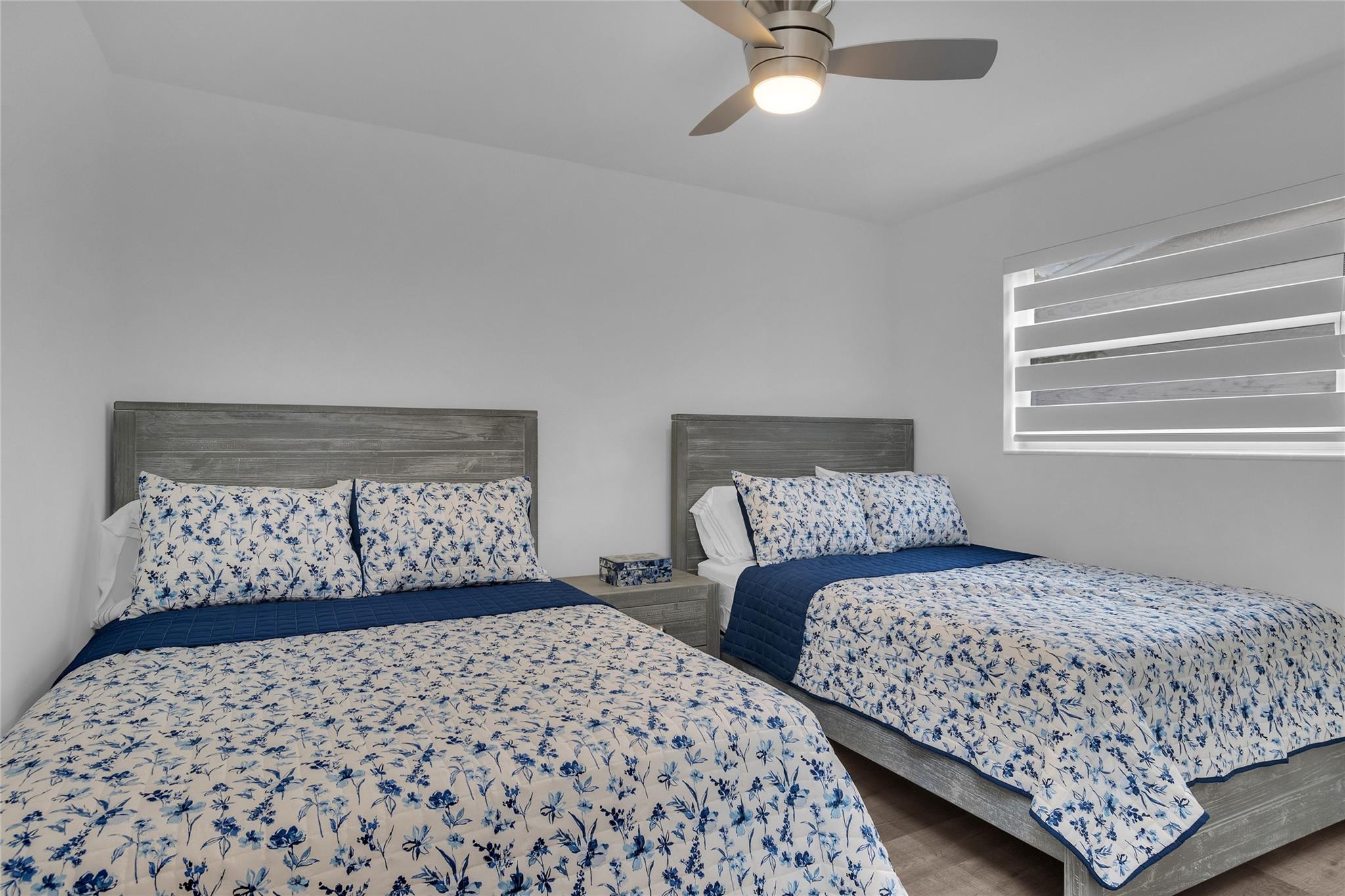 Hollywood Hills 6-22 B - Residential Lease