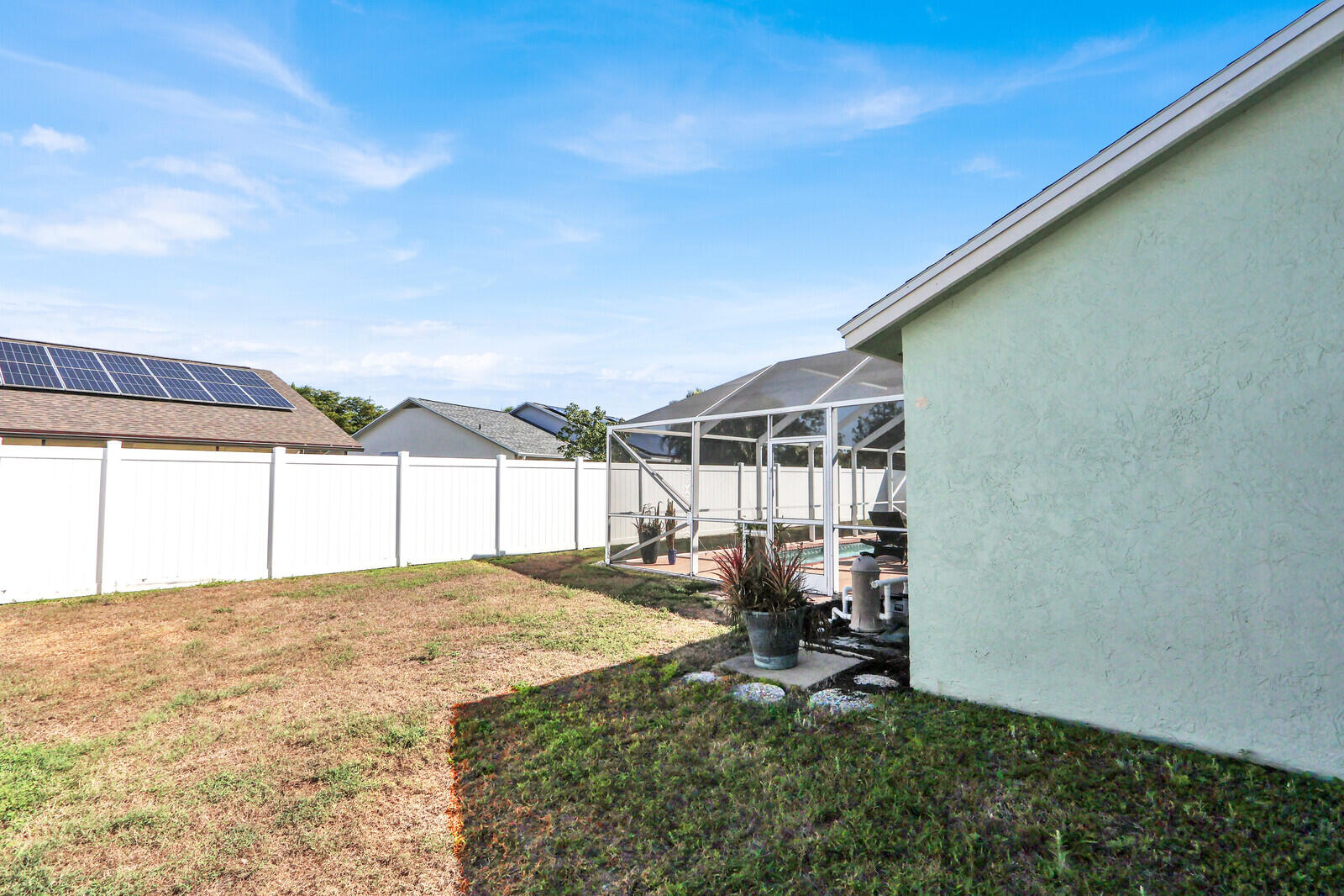 LAKES OF SHERBROOKE PH 7 - Residential