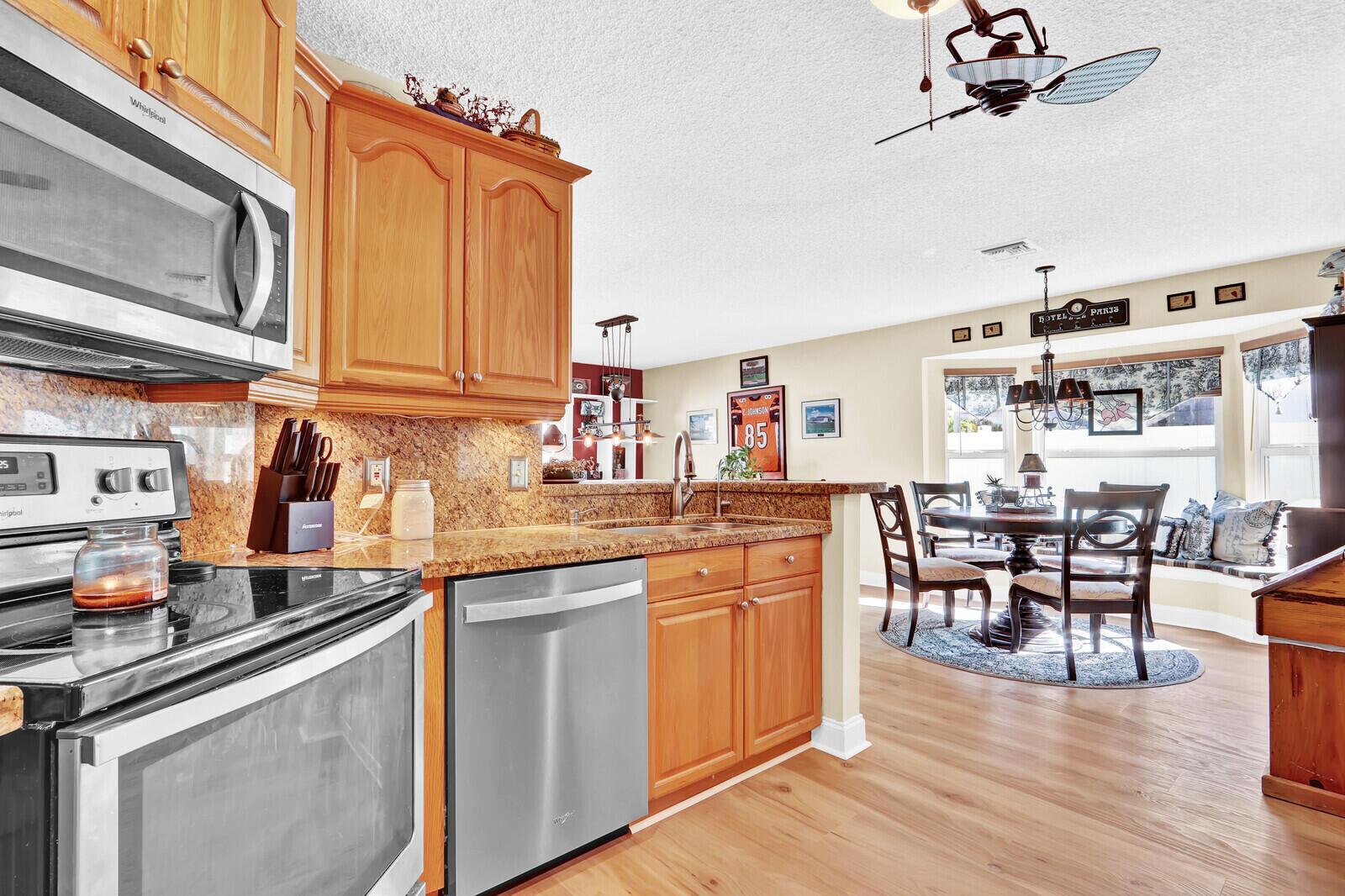 LAKES OF SHERBROOKE PH 7 - Residential