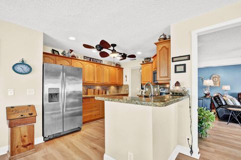 Tiny photo for 8781 Sand Lake Court, Lake Worth, FL 33467 (MLS # B26007083)