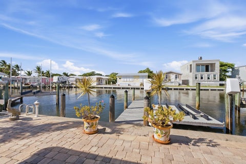 Tiny photo for 60 AQUA RA Drive, Jensen Beach, FL 34957 (MLS # B26090304)