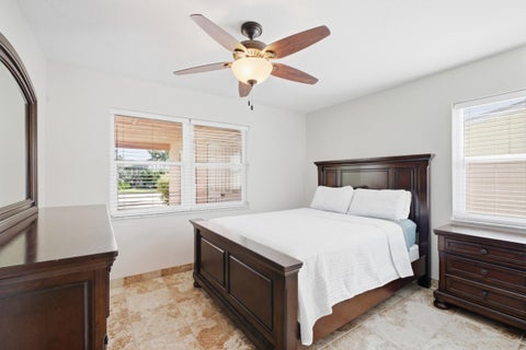 Tiny photo for 60 AQUA RA Drive, Jensen Beach, FL 34957 (MLS # B26090304)