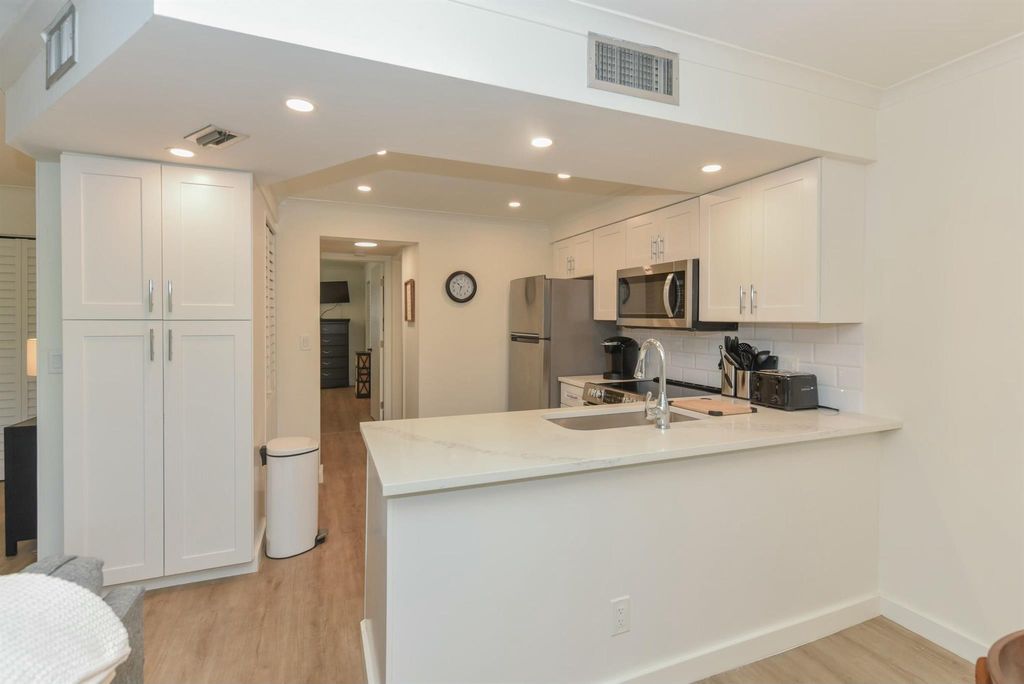 Photo of 1605 S Us Highway 1 #C103, Jupiter, FL 33477 (MLS # R11085691)