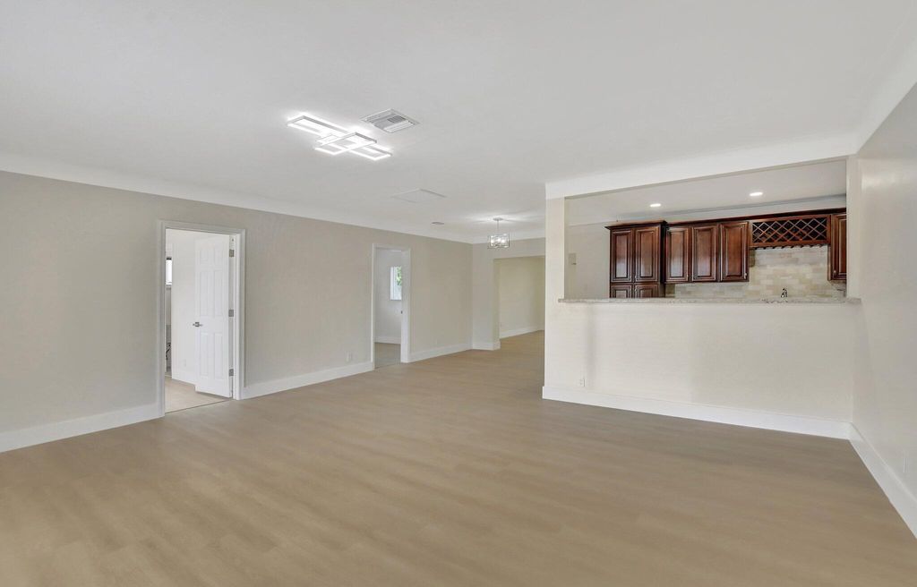 Photo of 1313 NW 7th Street, Boca Raton, FL 33486 (MLS # R11030127)