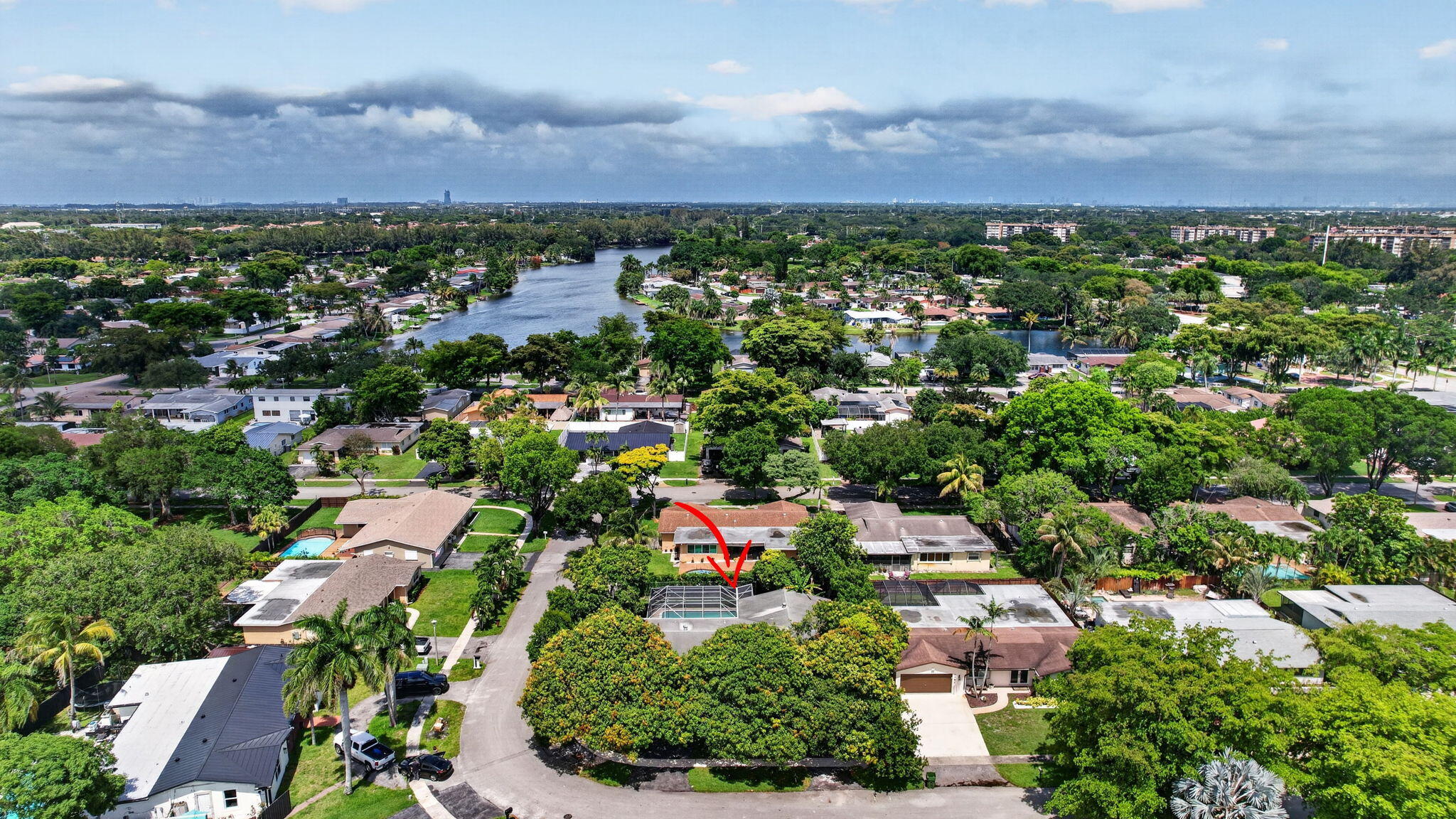 PEMBROKE LAKES SEC 1 - Residential