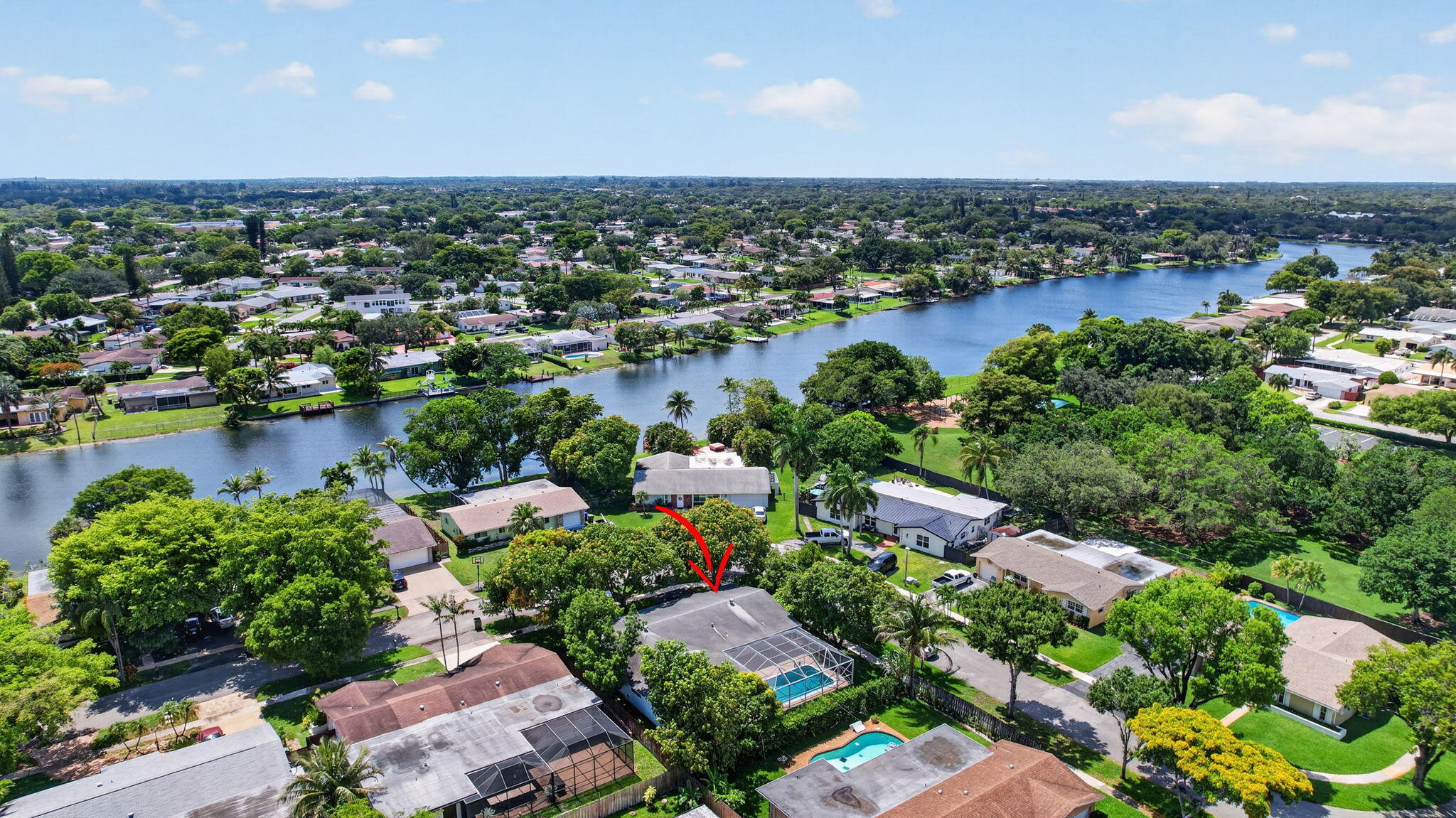 PEMBROKE LAKES SEC 1 - Residential