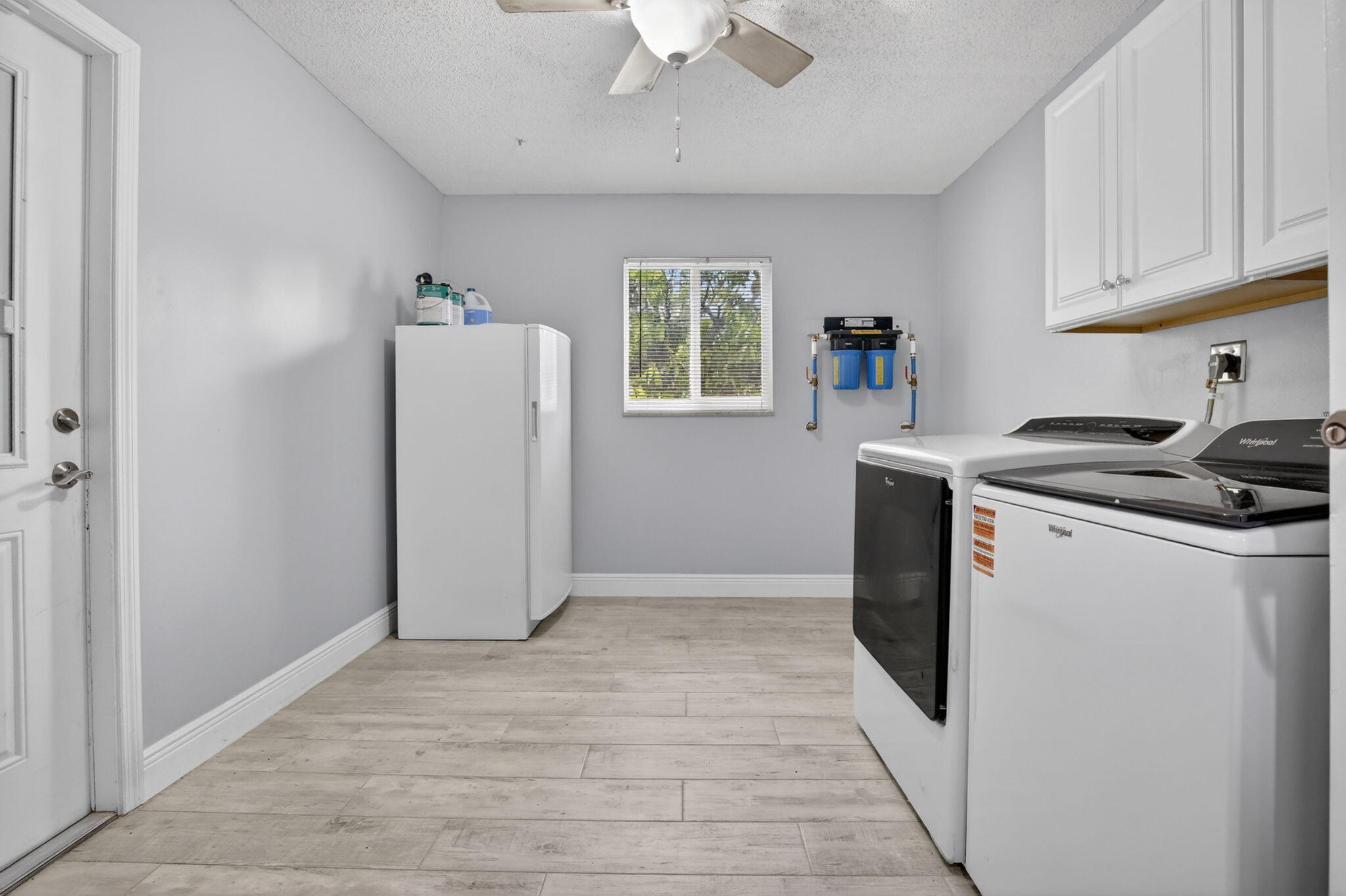 PEMBROKE LAKES SEC 1 - Residential