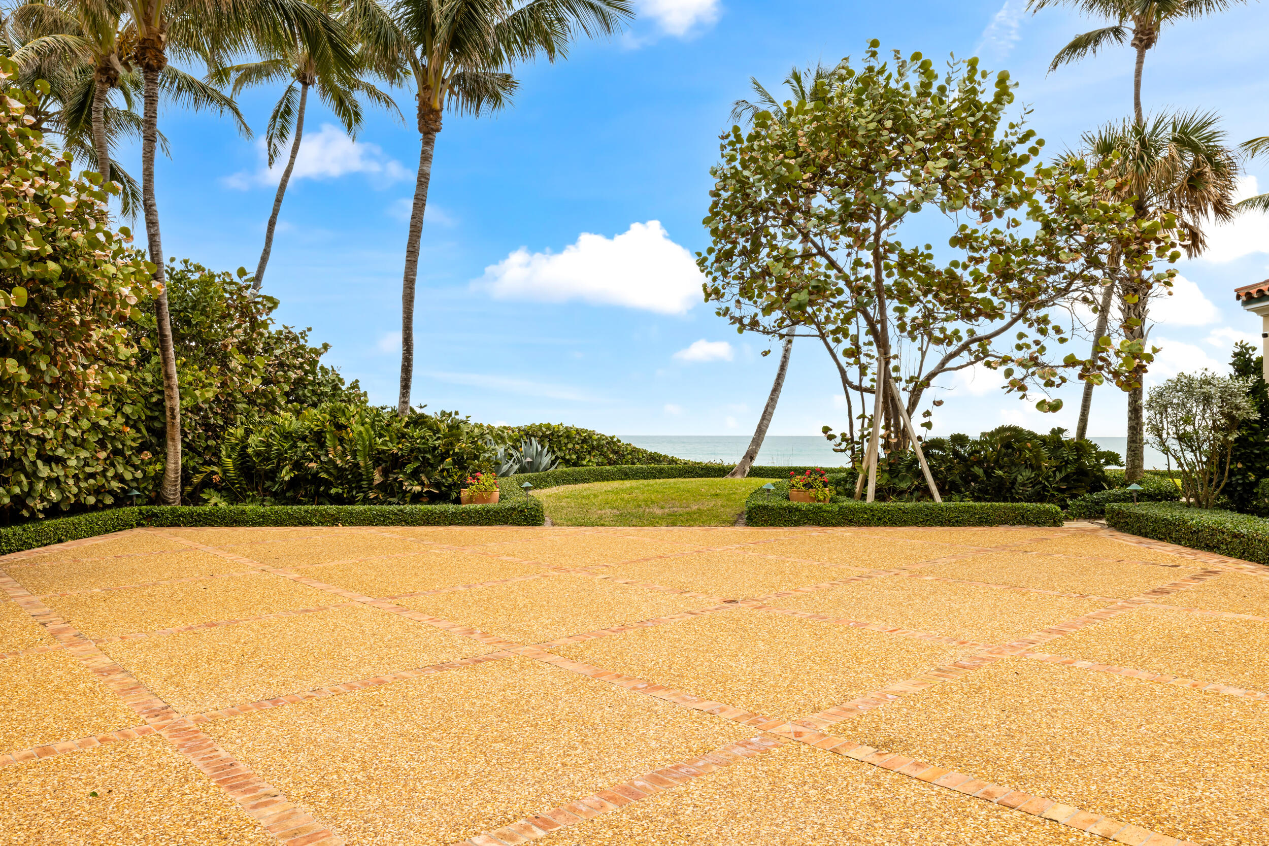 Jupiter Island - Residential