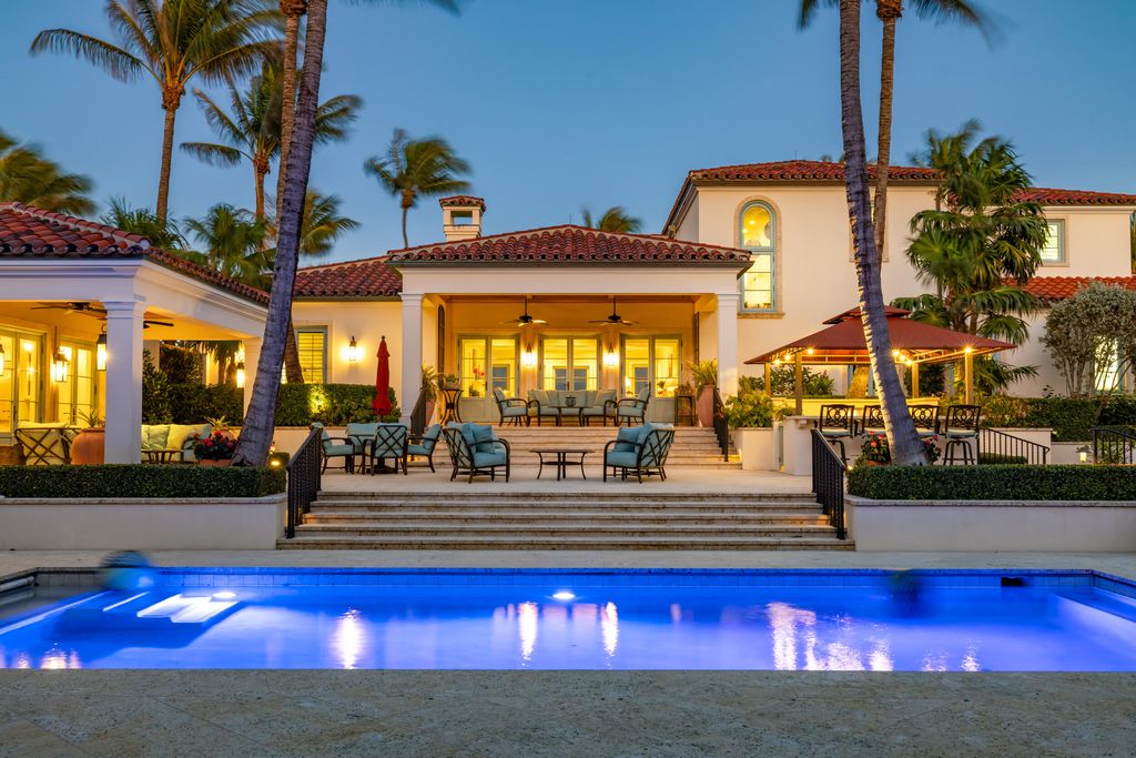 Photo of 183 S Beach Road, Jupiter Island, FL 33455 (MLS # R11168599)