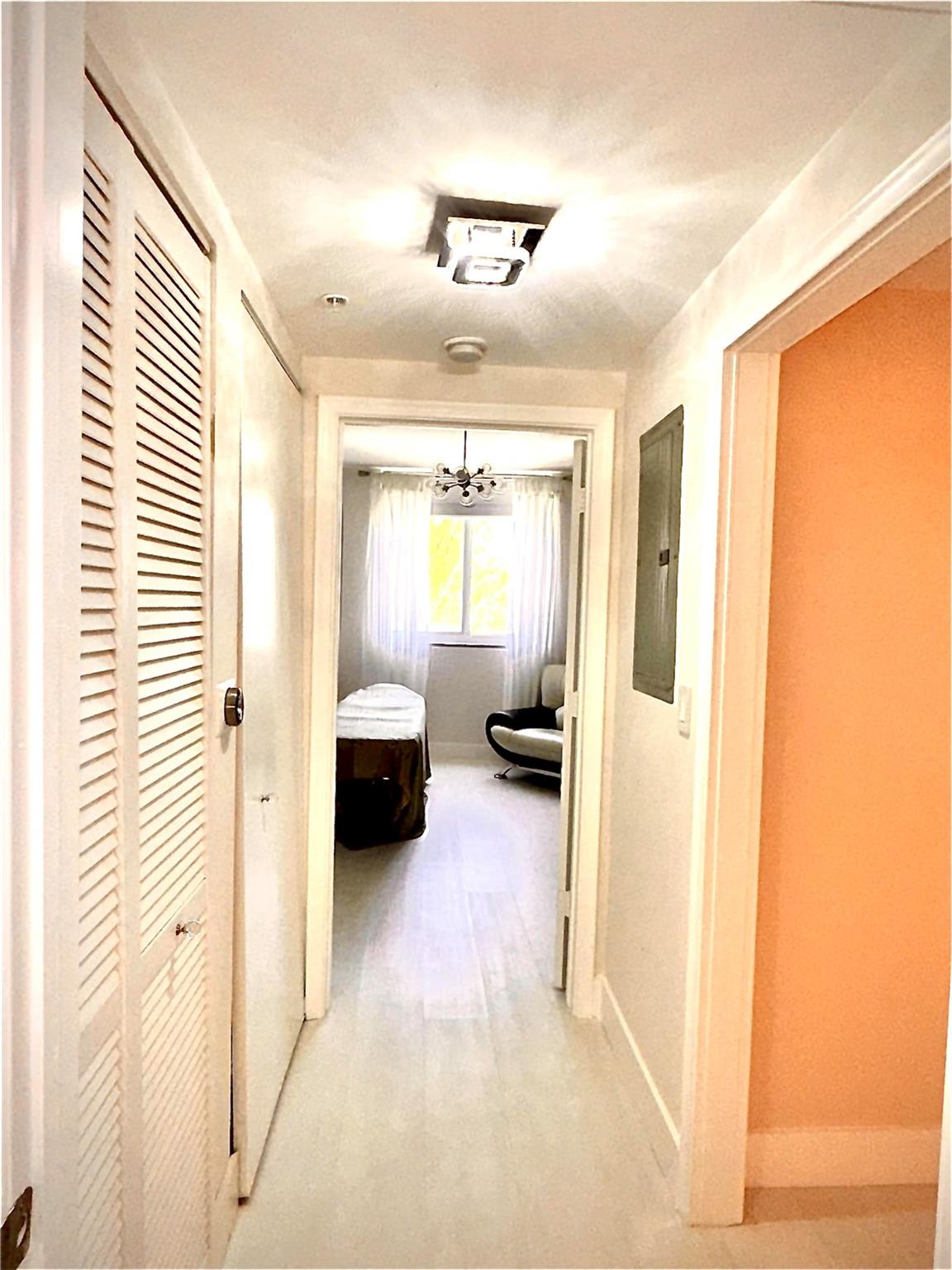 VENTURE EAST - Residential